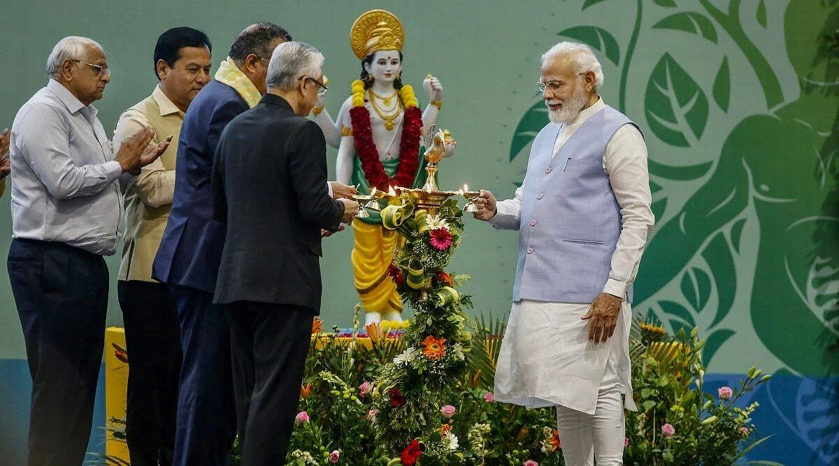 WHO चीफ को PM मोदी ने दिया नया नाम ‘तुलसी भाई’, डॉ. टेड्रोस ने सीखी गुजराती, भारतीय संस्कृति में रमे