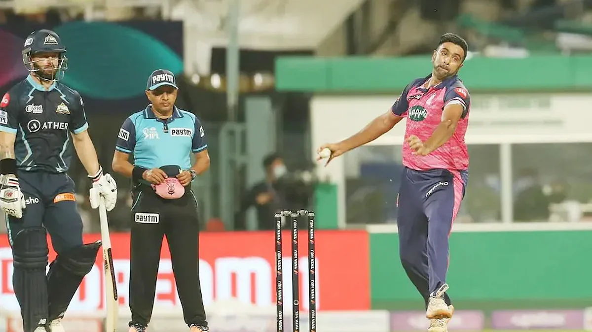 स्पिनर से पेसर बने अश्विन, तूफान मेल स्पिन गेंद फेंक से चौंकाया‚ जानिए कितनी थी रफ्तारॽ