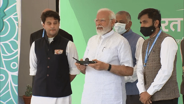 दिल्ली में भारत के सबसे बड़ा ड्रोन फेस्टीवल शुरू, 1600 से ज्यादा रिप्रजेंटेटिव होंगे शामिल, 5 साल में जानिए कितने लाख रोजगार देगी ड्रोन इंडस्ट्री