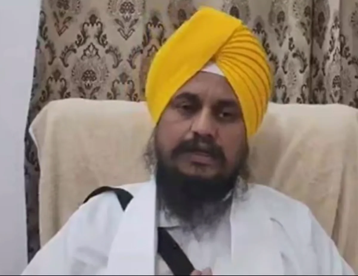 श्री अकाल तख्त के जत्थेदार की सिखों को सलाह... लाइसेंस के साथ रखें आधुनिक हथियार, समय की यही मांग