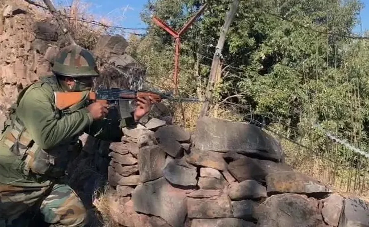 Jammu&Kashmir: कुपवाड़ा में एनकाउंटर, एक पाकिस्तानी सहित लश्कर के 2 आतंकी मार गिराए
