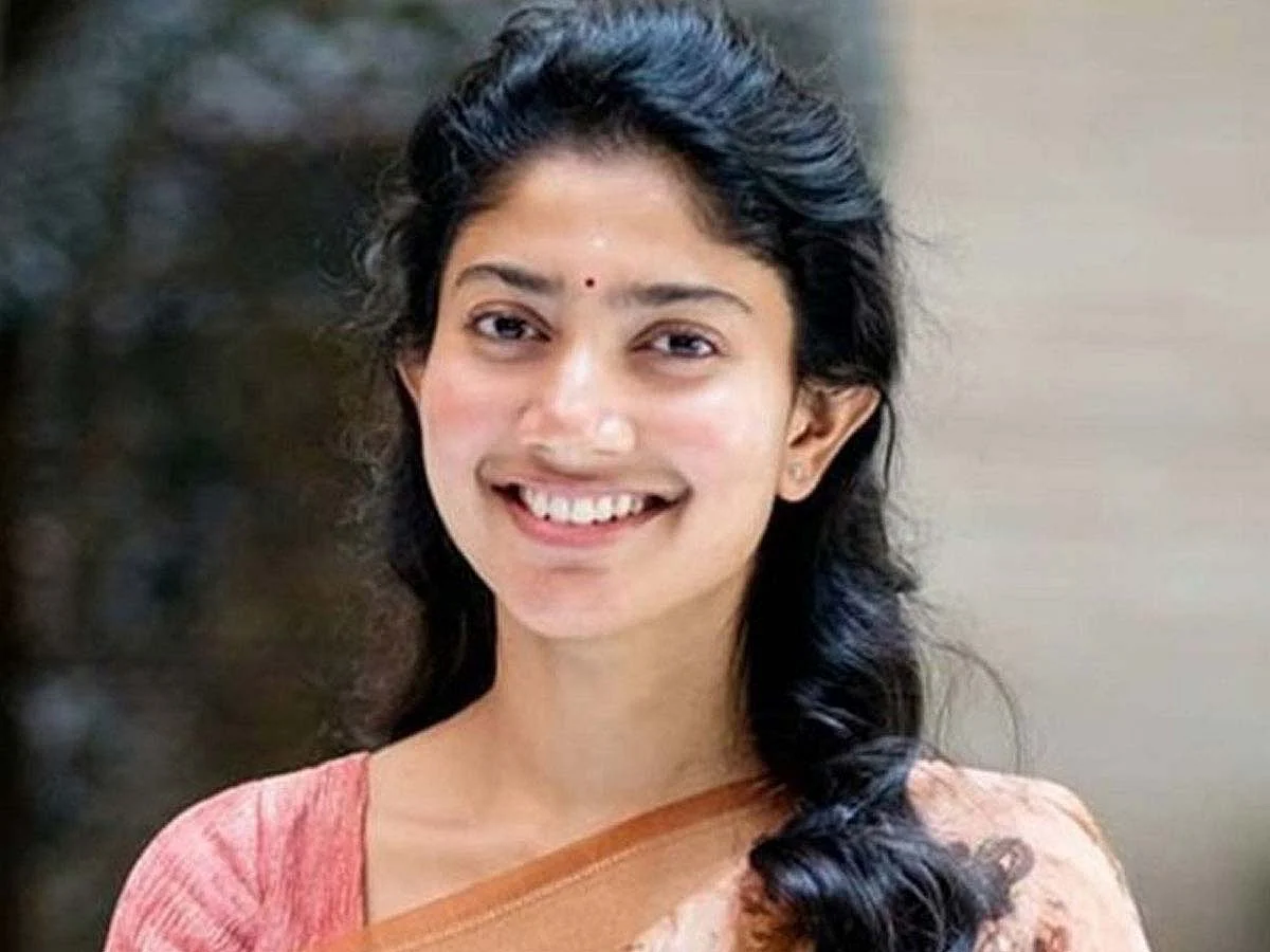 कश्मीरी पंडितों और मॉब लिंचिंग पर Sai Pallavi का विवादित बयान, सोशल मीडिया पर भड़के यूजर्स