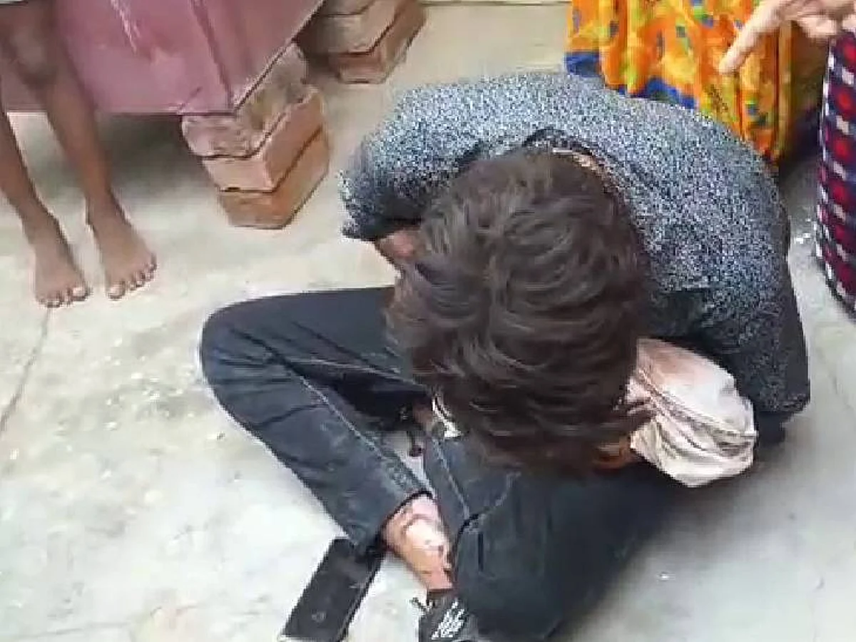 चीत्कार के बीच ईश्वर का चमत्कार: गर्भवती को ट्रक ने कुचला, महिला की मौत, शिशु का बचा जीवन