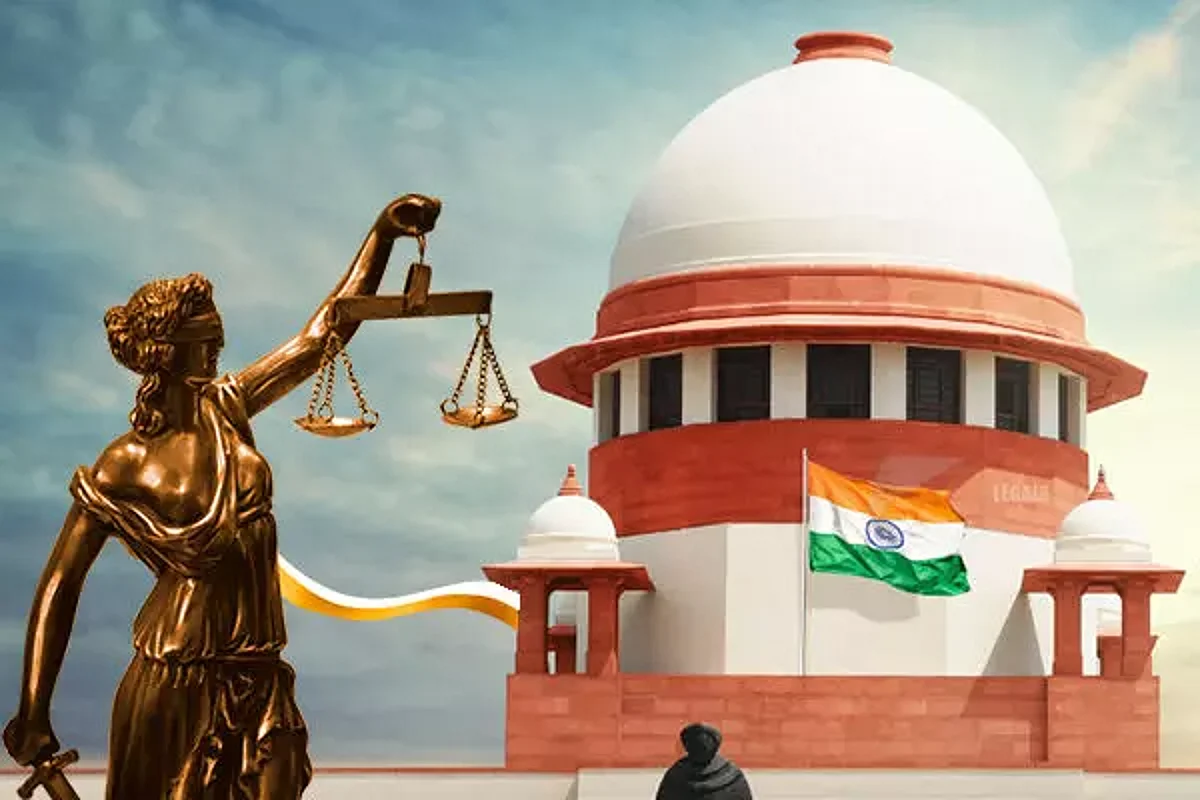 Supreme Court: राजनीतिक दलों की मुफ्त योजनाओं पर लगाम के लिए SC ने केंद्र से कहा, खोजें समाधान