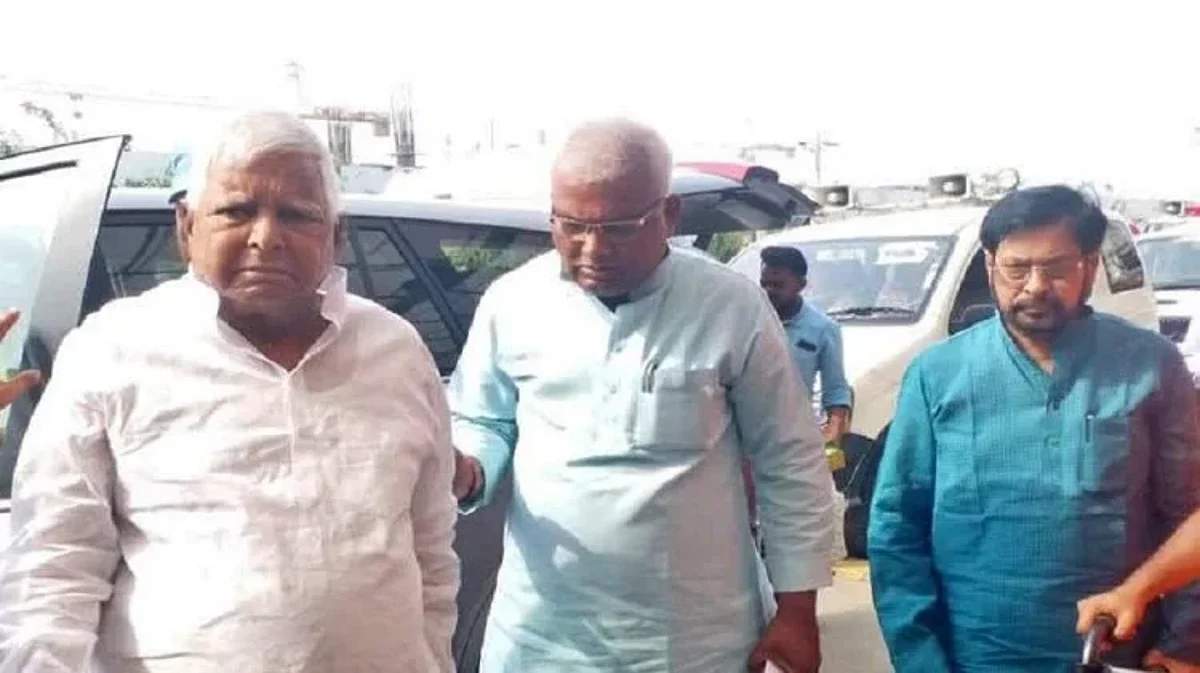 रेलवे भर्ती घोटाला: लैंड फॉर जॉब मामले में लालू यादव के करीबी भोला यादव गिरफ्तार