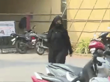 कर्नाटक में हिजाब विवाद फिर भड़काने की साजिश! मुस्लिम संगठन राज्य में खोलेंगे 13 नए कॉलेज