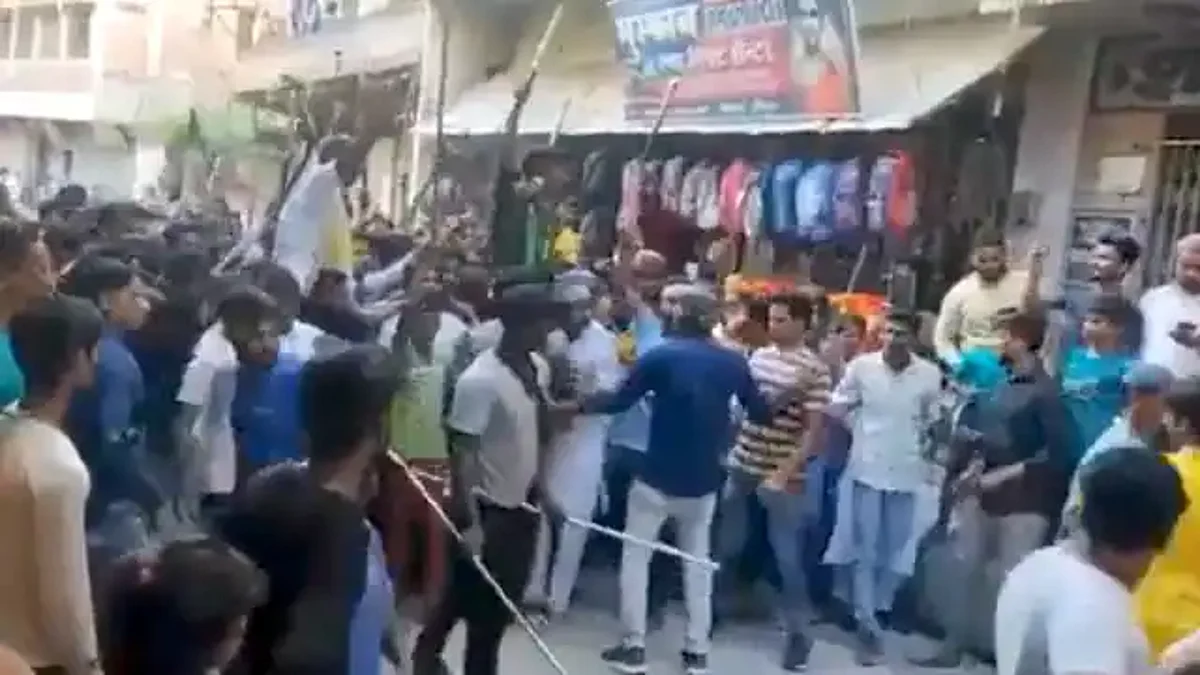 ताजिया जुलूस में पाकिस्तान जिंदाबाद की नारेबाजी, वीडियो वायरल होने के बाद मोहम्मद शकील सहित 3 गिरफ्तार