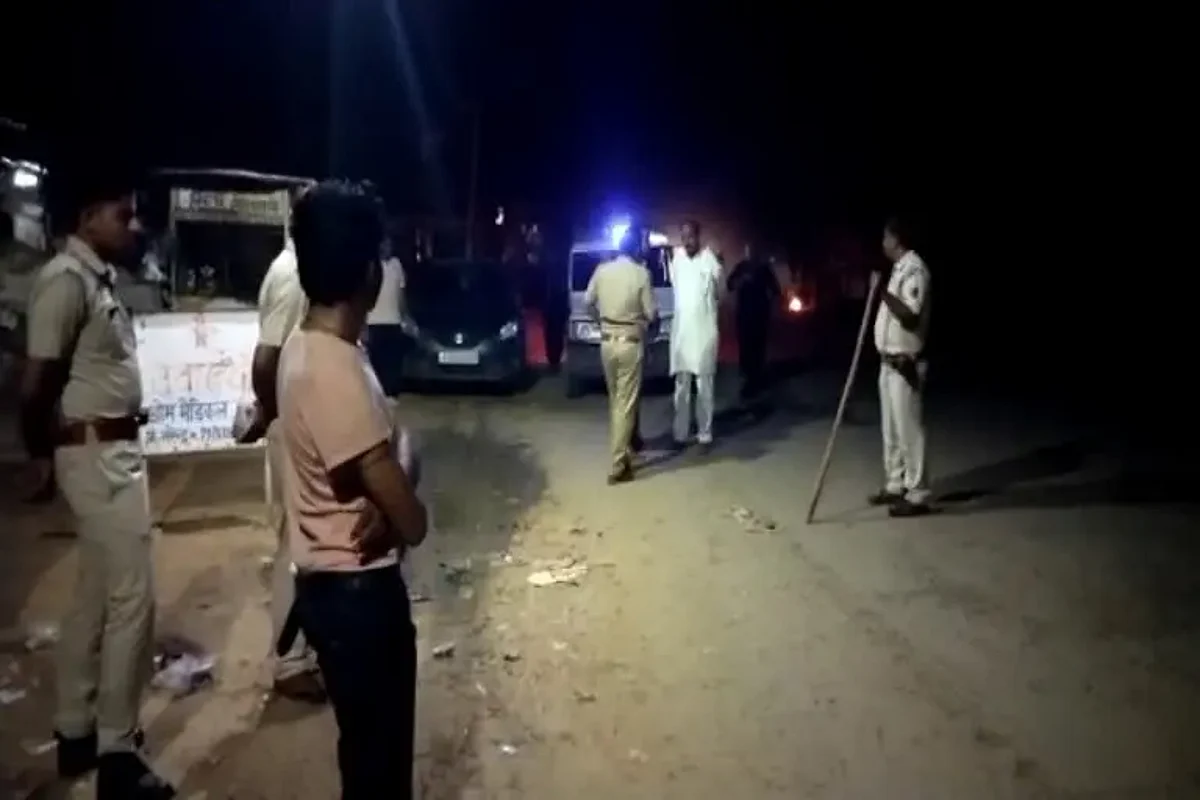 राजस्थान: मंदिर में तोड़ी मूर्ति, ग्रामीणों का आरोप- 'पुलिस के सामने धमकी देकर चला गया मजहबी'