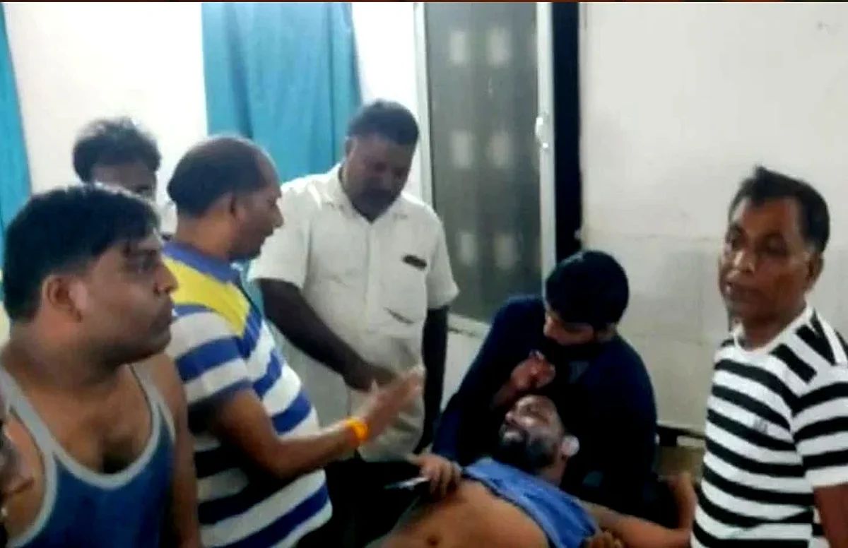 छोटे से झगड़े के बाद कासिमुद्दीन ने दीपक को पेट्रोल डालकर लगा दी आग, झारखंड के दुमका का मामला