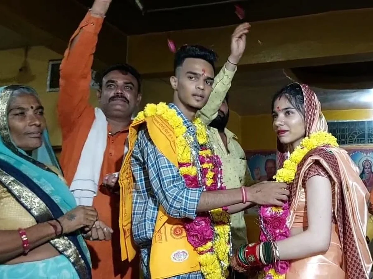 राजस्थान की इकरा ने प्रेम विवाह के बाद अपनाया सनातन धर्म: अब अपनों से जान का खतरा; लगाई सुरक्षा की गुहार