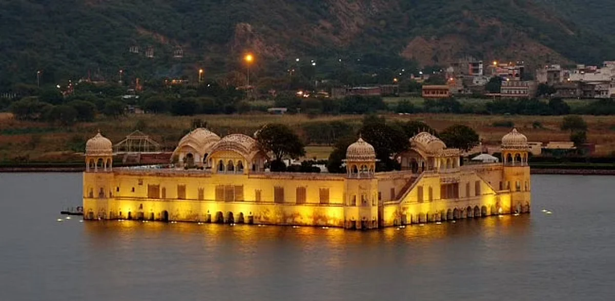 Jal Mahal palace