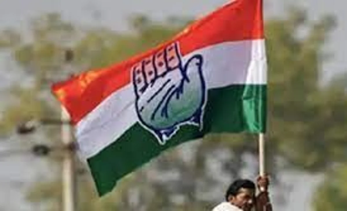 Gujarat Election 2022: अपनों में दरार, बाहर से मार... कांग्रेस नजर आ रही लाचार! जानें कैसे