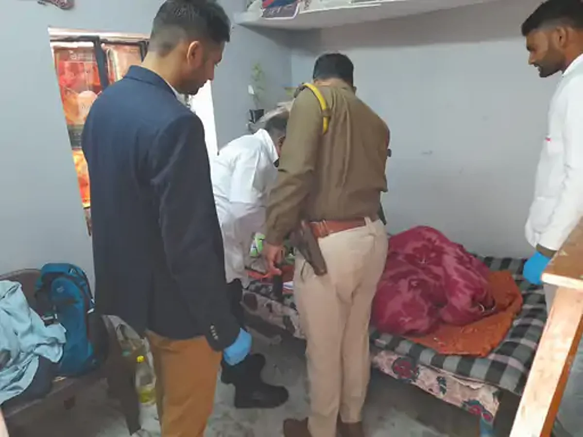 इस घर में मृतका की लाश मिली