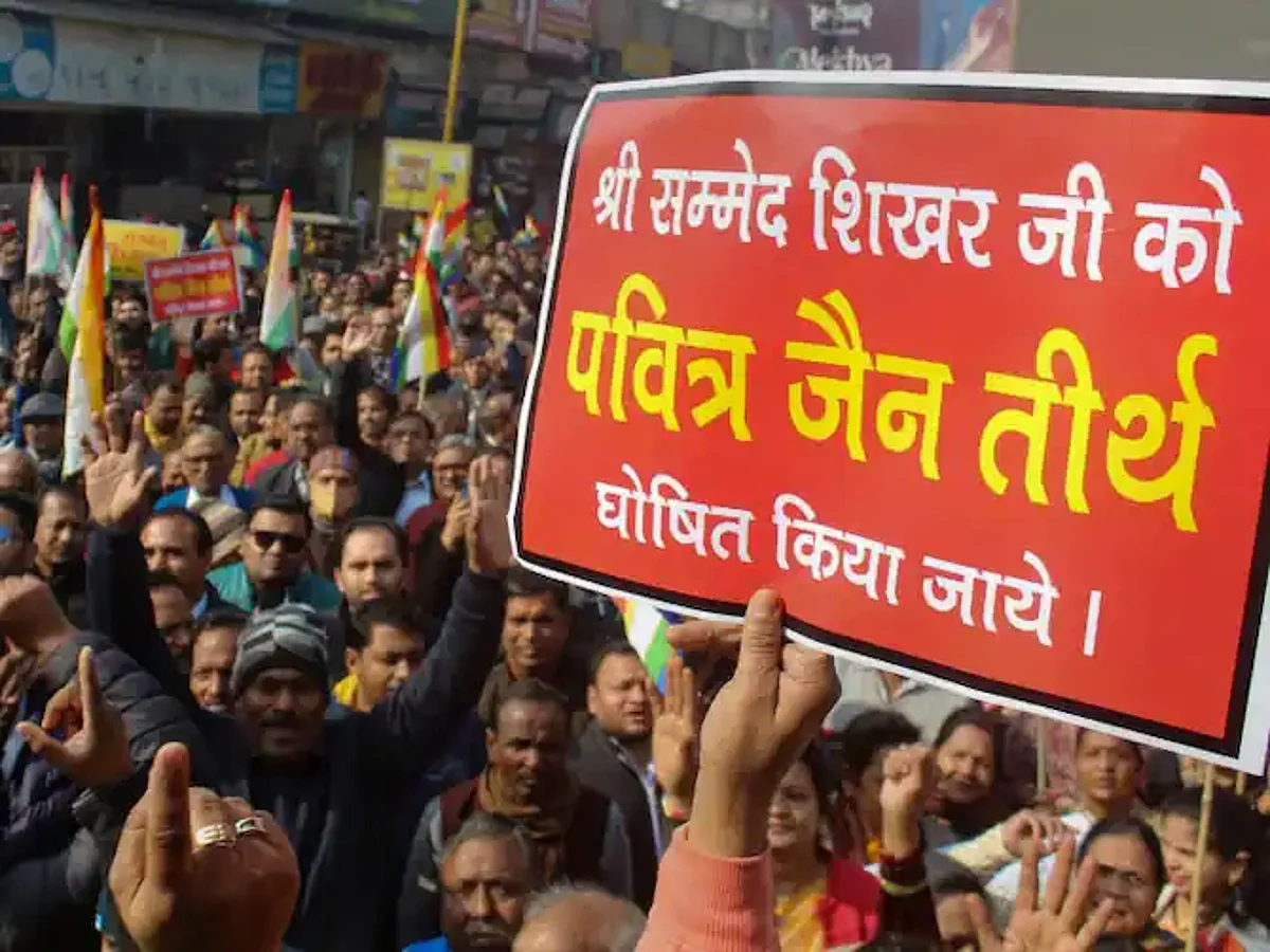 Sammed Shikhar ji: चार दिन में दूसरे जैन मुनि संत ने त्यागे प्राण, राजस्थान में अब भी जारी है विरोध; जानें वजह