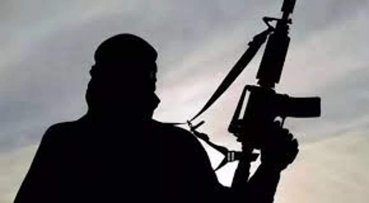 J&K: आतंकियों से निपटने का प्लॉन; राजौरी में पूर्व सैनिकों को SLR और गांव वालों को GUN