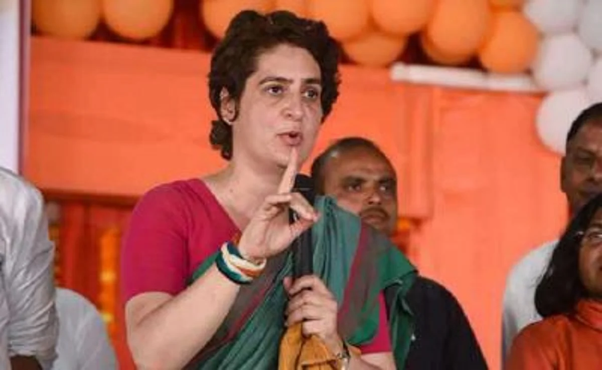 प्रियंका गांधी का पॉल्यूशन के बहाने सियासी वार, बोली साफ हवा हमारा हक