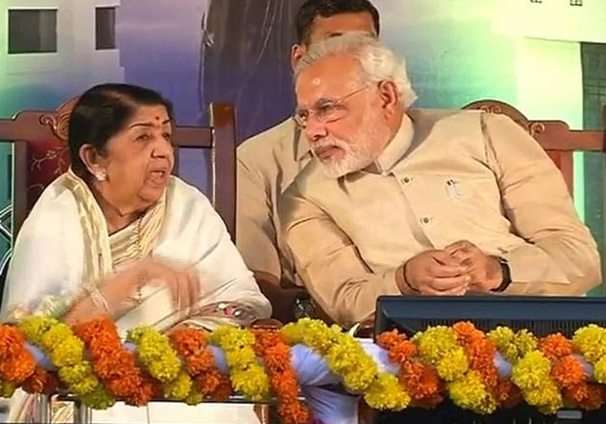 लता मंगेशकर का जन्मदिनः जब हवाई जहाज से ही पीएम मोदी ने दी थी लता मंगेशकर को बधाई, जाने पुरी खबर