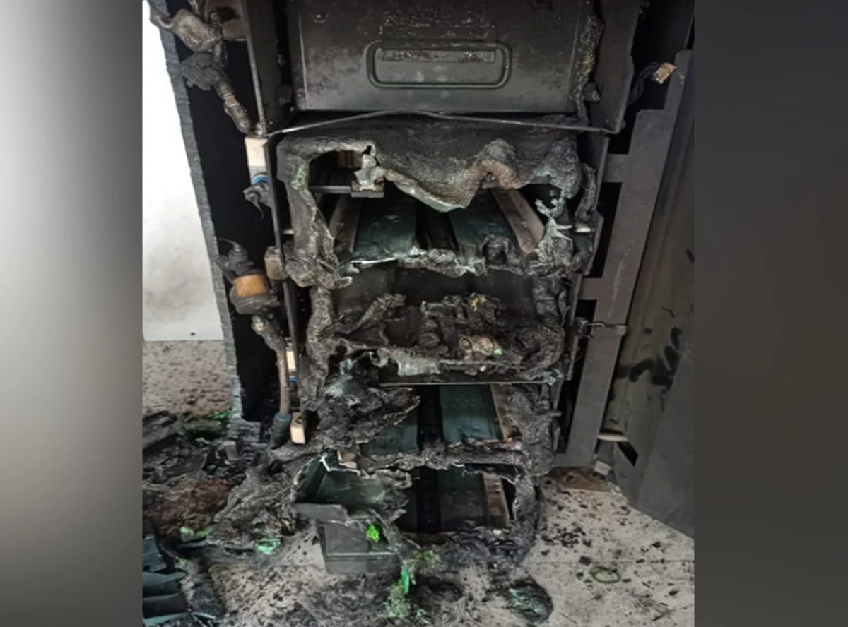 जयपुर: SBI का ATM जलाकर चोरों ने निकाले 38 लाख रुपये, 3 लाख रुपये हुए खाक