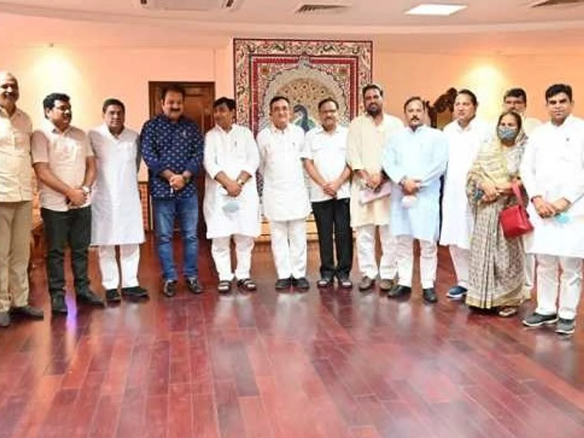 उत्तराखंड विधानसभा चुनाव के लिए 70 में से 32 सीटों के लिए राजस्थान के आठ विधायकों को जिम्मेदारी, कांग्रेस के 9 नेताओं को बनाया पर्यवेक्षक