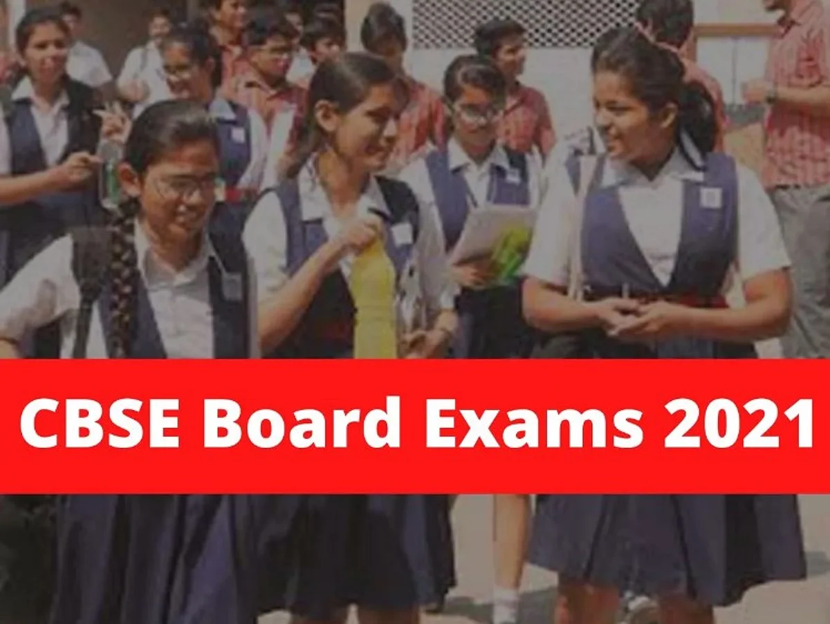 सीबीएसई की परीक्षाओं में पहले होंगी छोटे विषयों की परीक्षा, जानिए नए पैटर्न में क्या बदल रहा है?