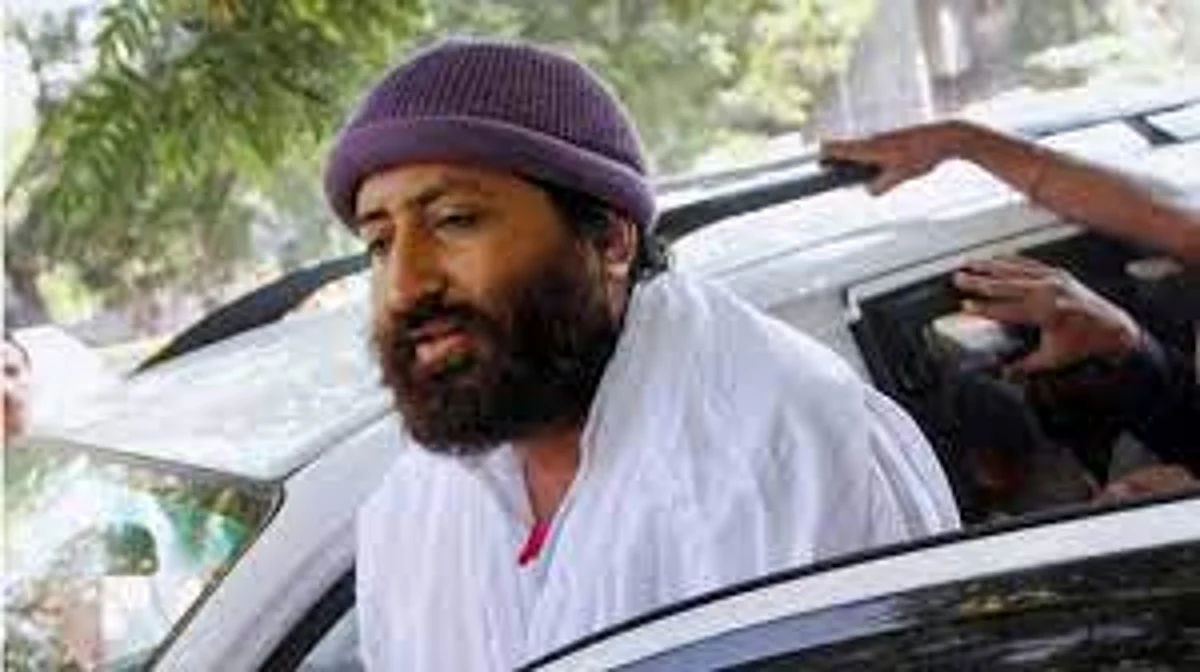 आसाराम के बेटे और रेप के दोषी नारायण साई को सुप्रीम कोर्ट से बड़ा झटका, गुजरात HC का फैसला पलटा