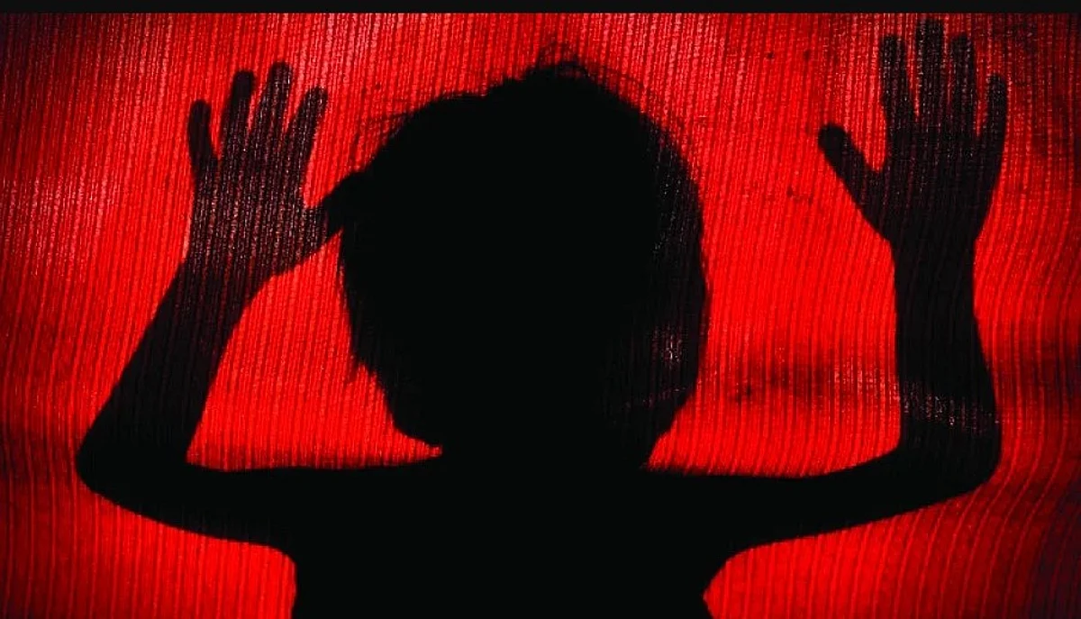 निर्माणधीन मकान में 4 साल की दलित बच्ची की मिली लाश , रेप के बाद हत्या की आशंका