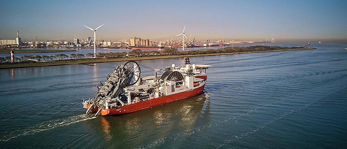 Newbuild Reel Lay Vessel Seven Vega Joins Subsea 7 Fleet