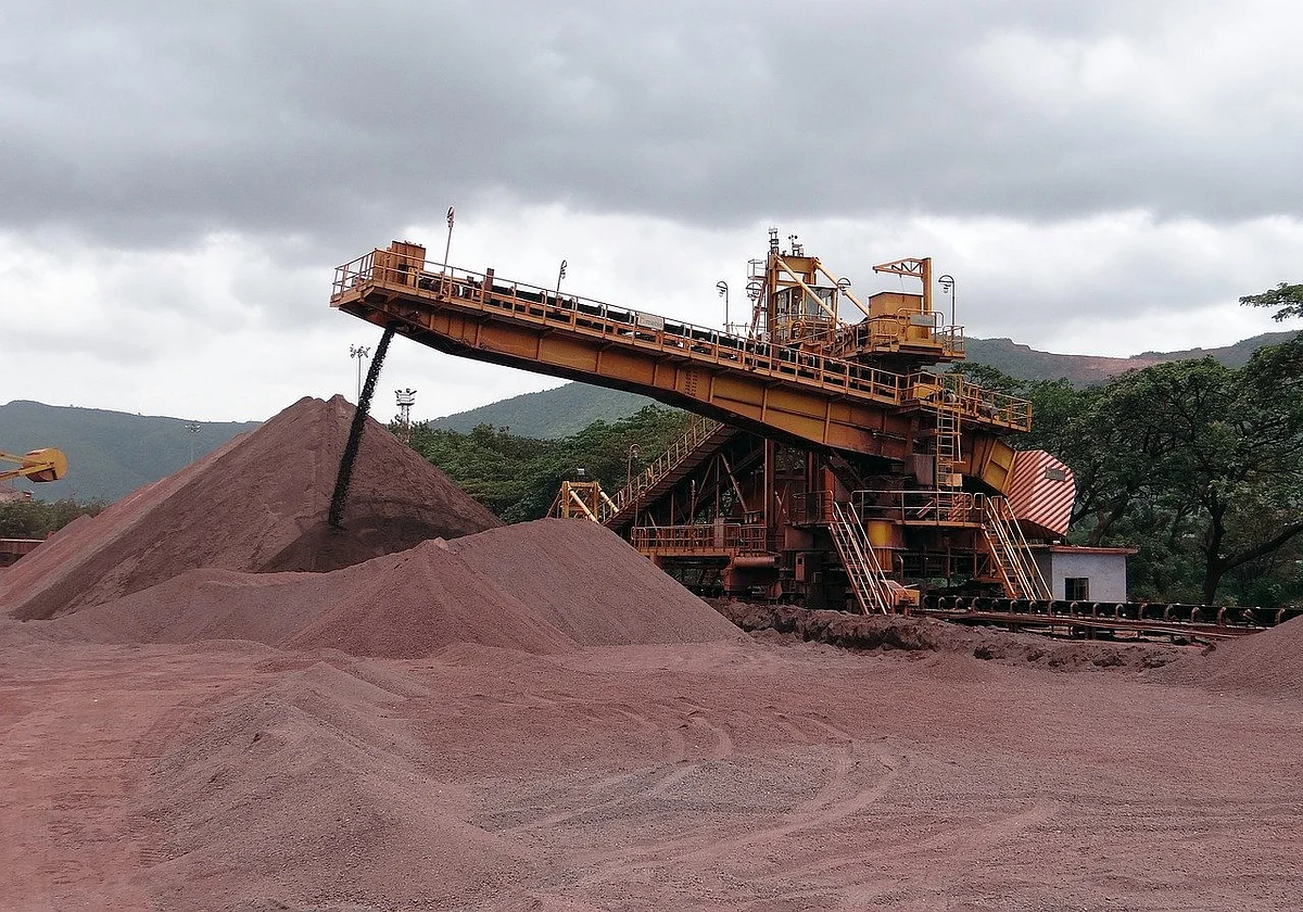 Vale & Ningbo Zhoushan Port Investing in Iron Ore Storage