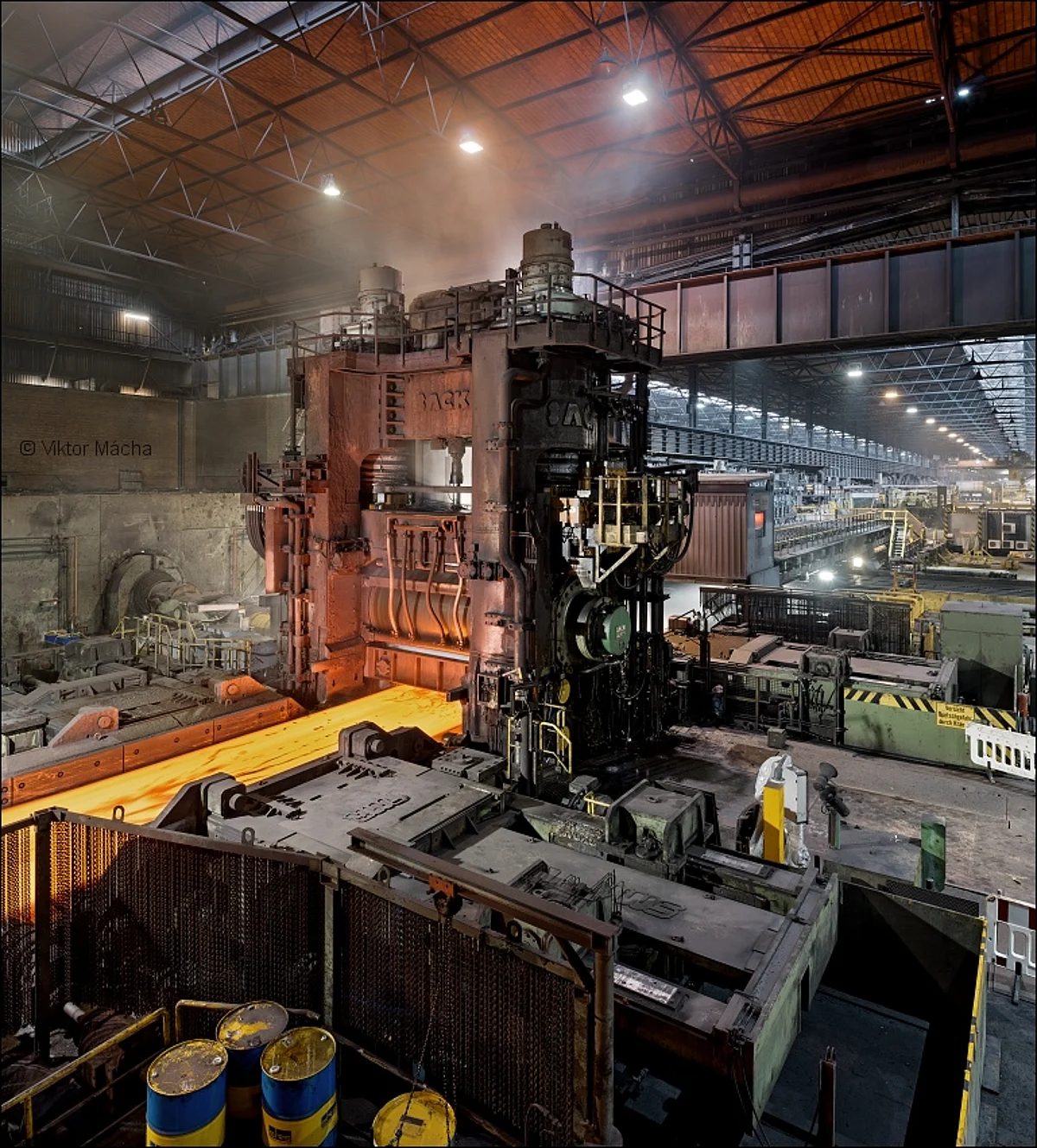 State Stake in ThyssenKrupp to Avoid Duisburg Plate Mill Closure
