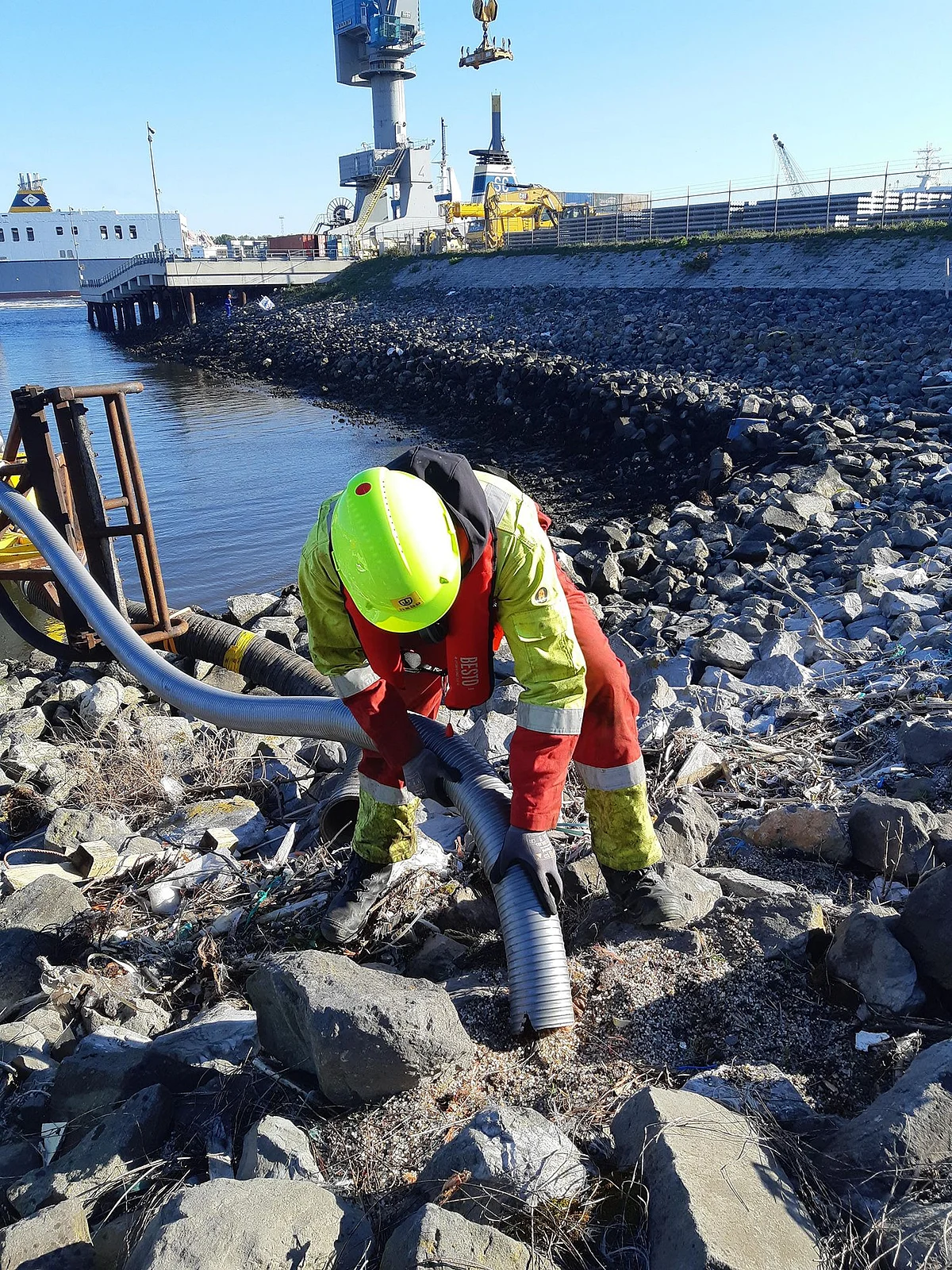 Port of Rotterdam Supports Fight against Plastic Pellet Pollution