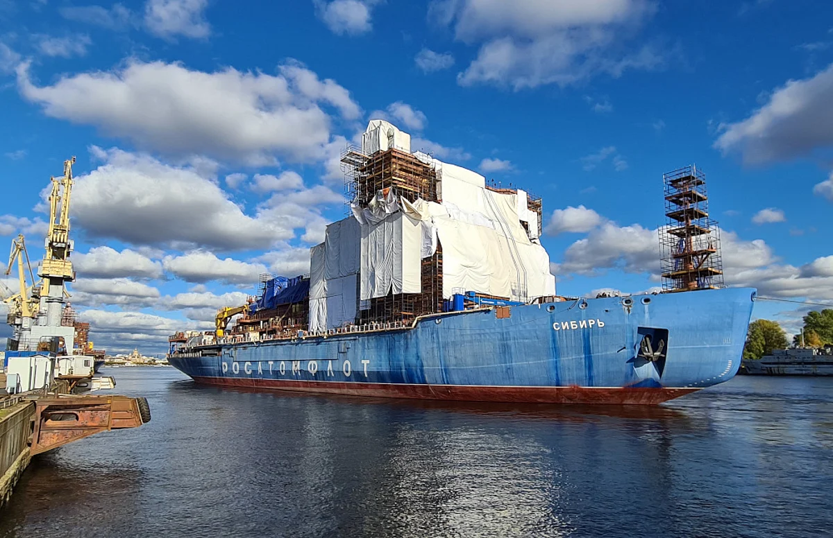 Nuclear Icebreaker Siberia Relocated to a New Location