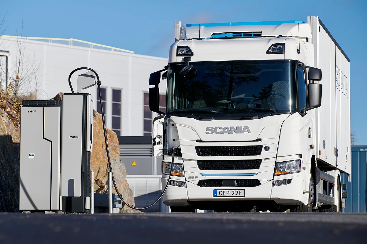 Scania Partners with ENGIE & EVBox for Charging Solutions