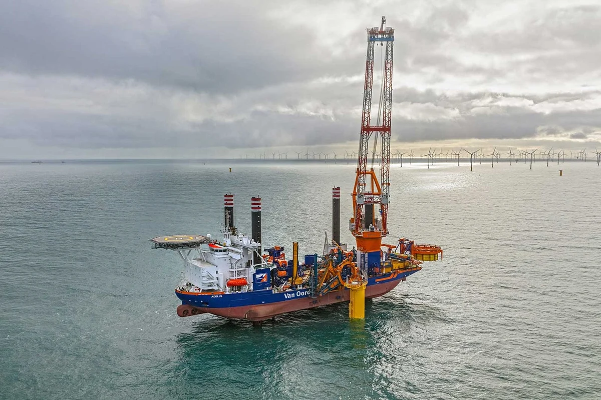 RWE Chooses Van Oord for Sofia Offshore Wind Farm