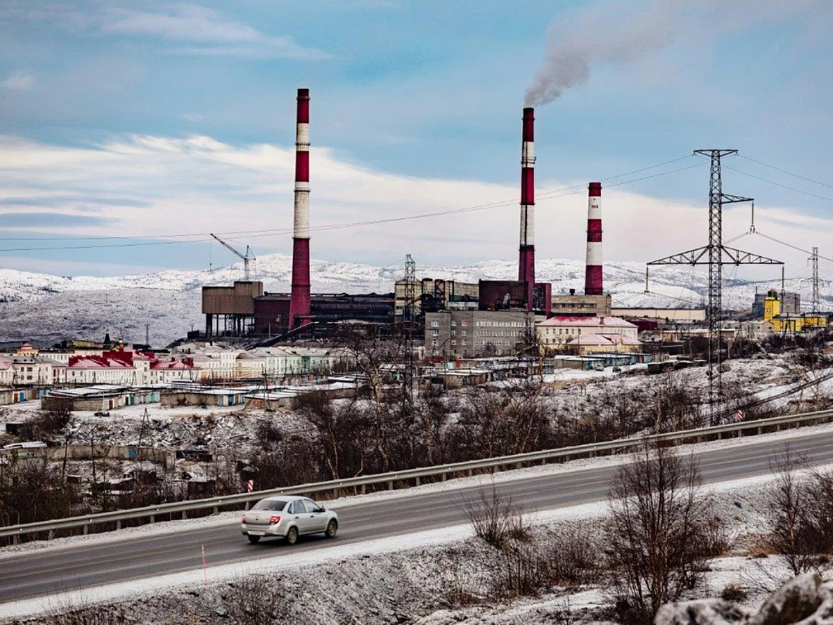 Nornickel Shuts Down Smelter in Nikel Town