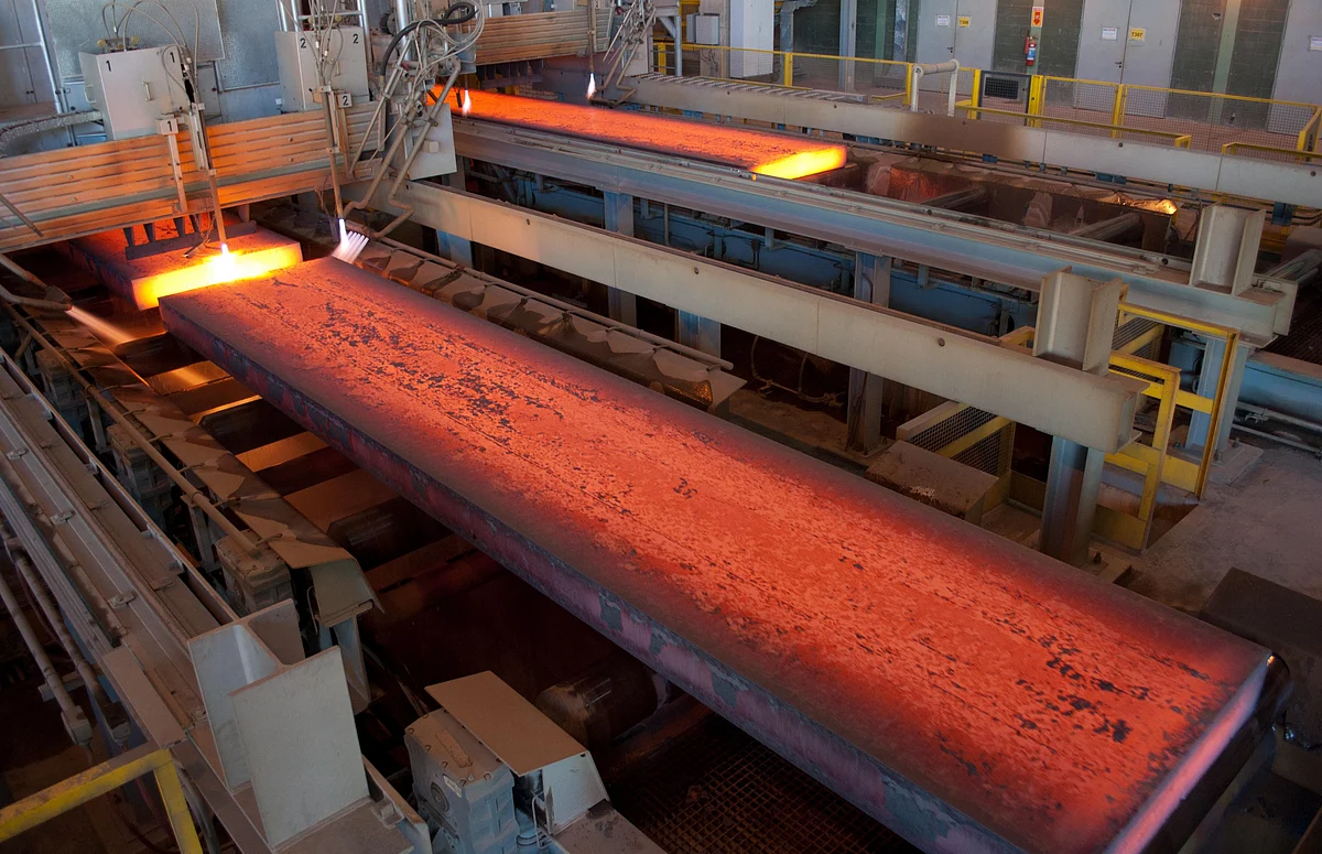 US Steel Production Capacity Utilization in Week 48 Stays at 70%