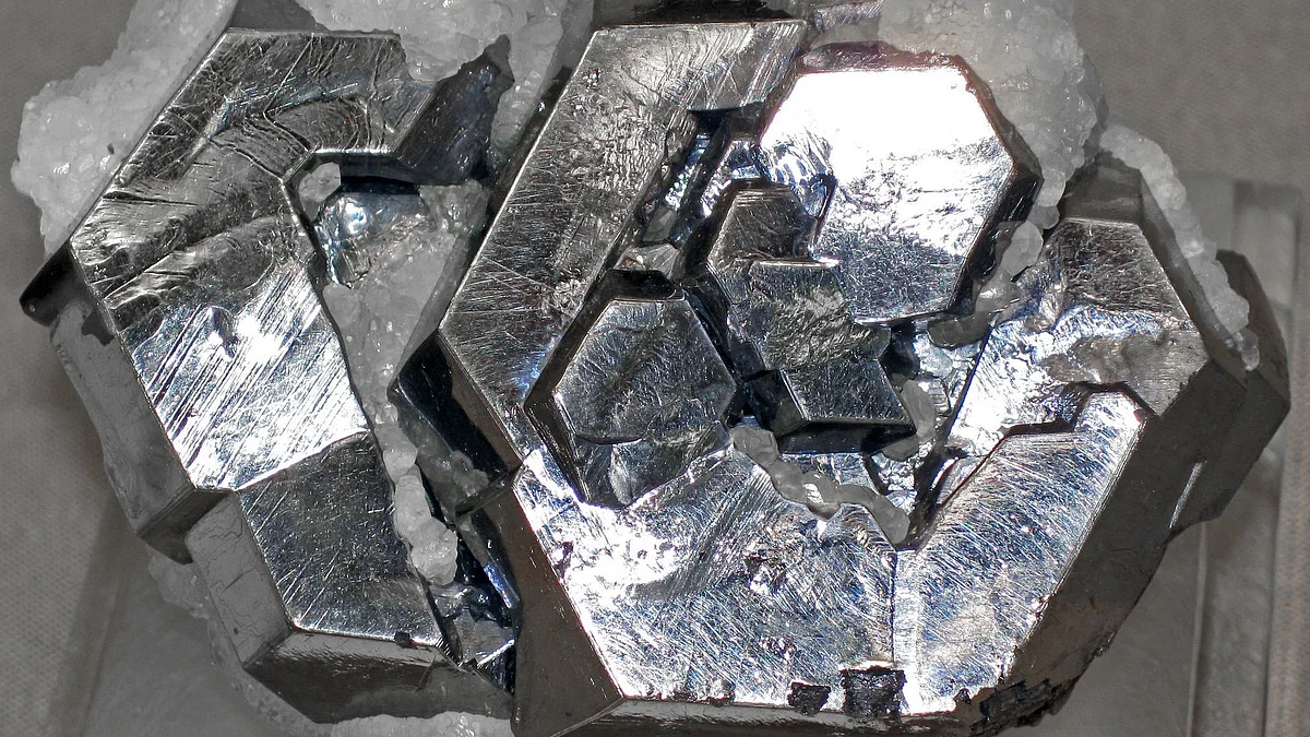 Lead Market Records Deficit in January to September 2020