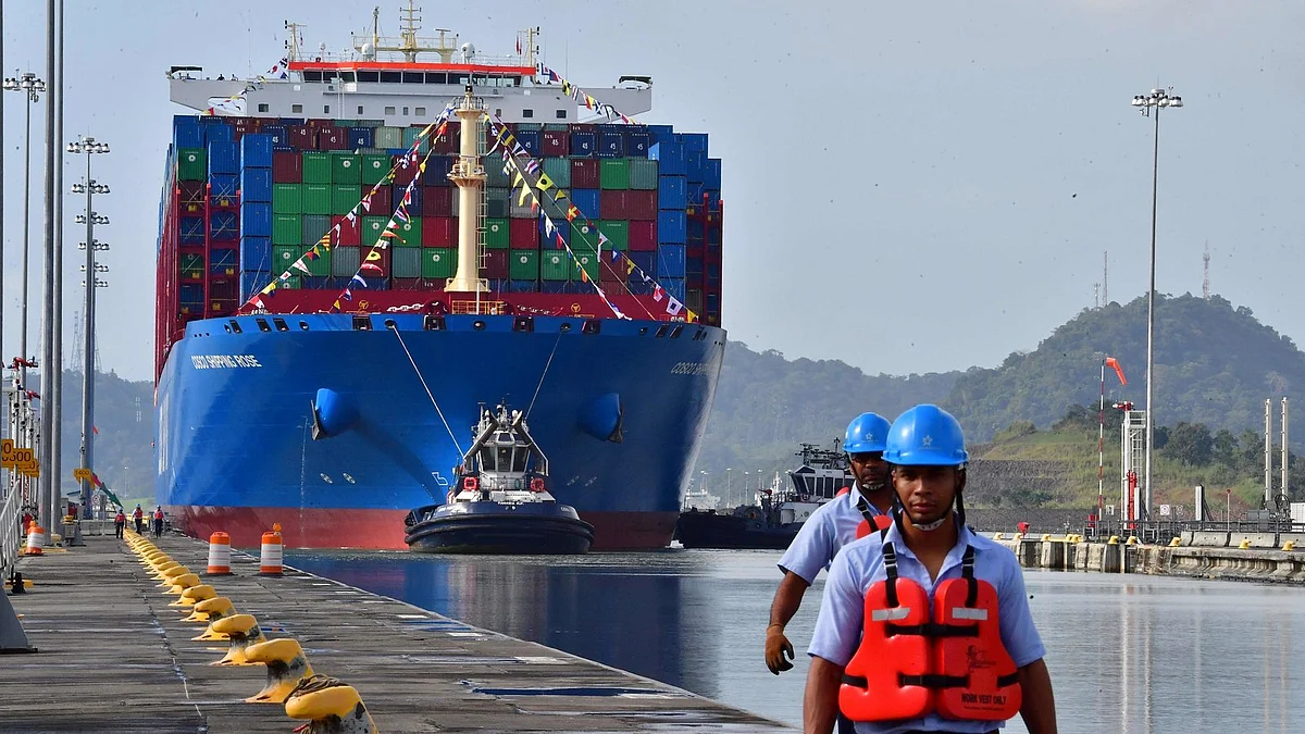 Panama Canal Opens 2021 with 50 Feet Draft