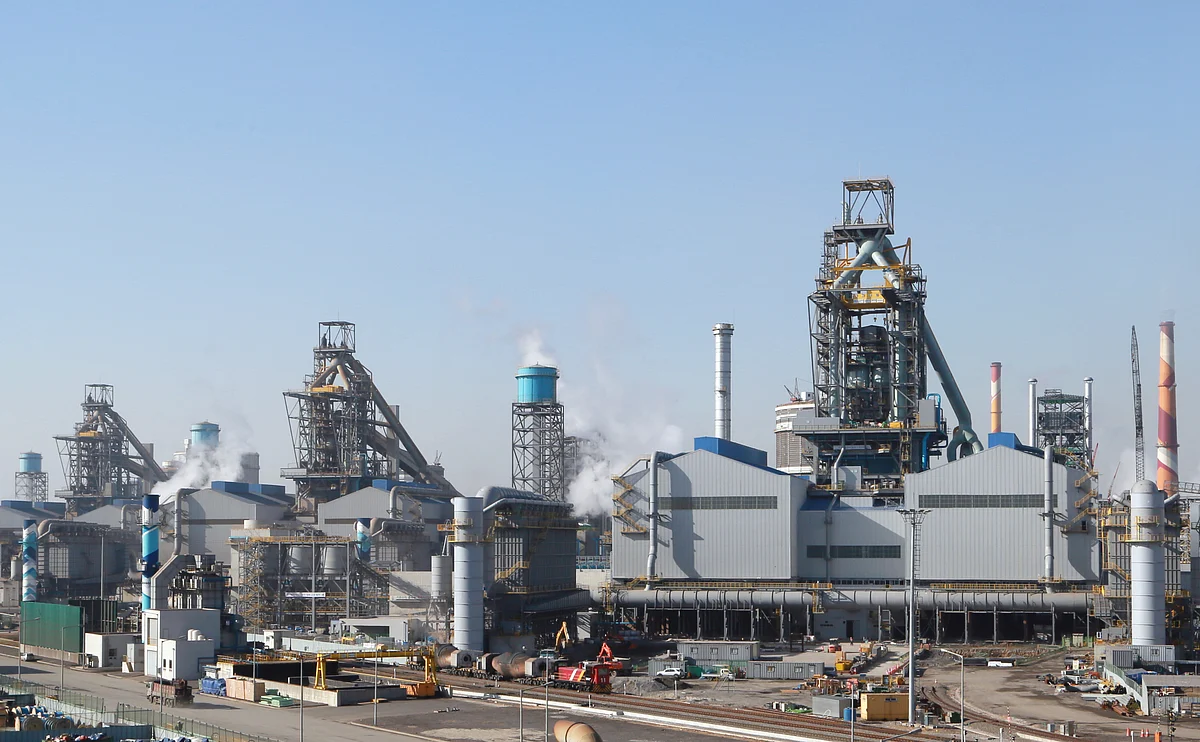 Hyundai Steel Workers Stage Strike over Wages