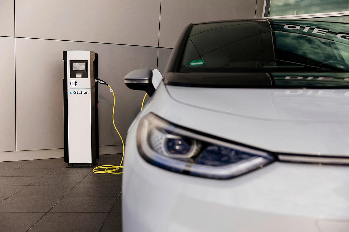 Volkswagen Expands EV Charging Infrastructure in Germany