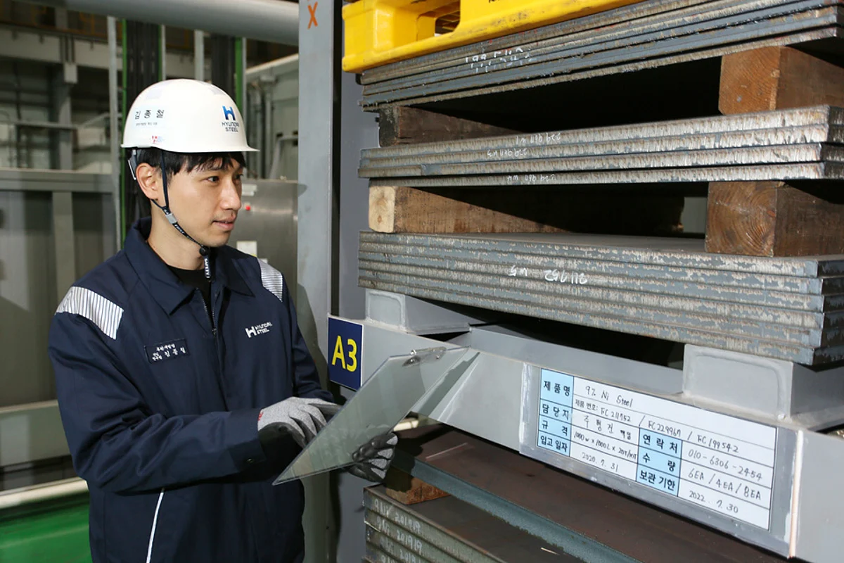 Hyundai Steel Develops 9% Ni Plate for Ship’s LNG Fuel Tanks