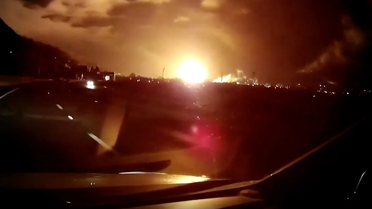 Fireball Rips through British Steel Works