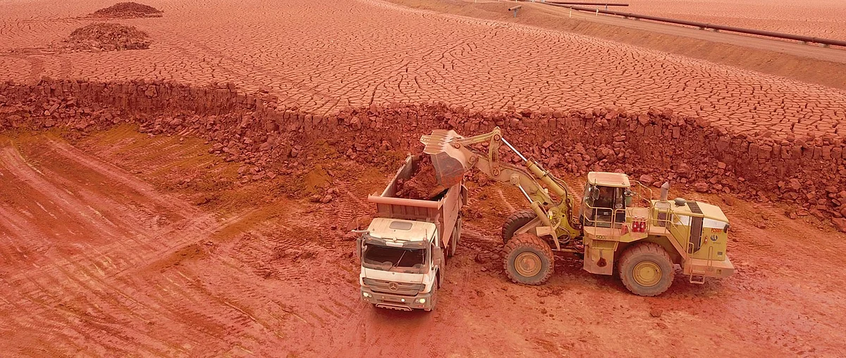 Hydro Pioneer Solution for Bauxite Tailing Dams