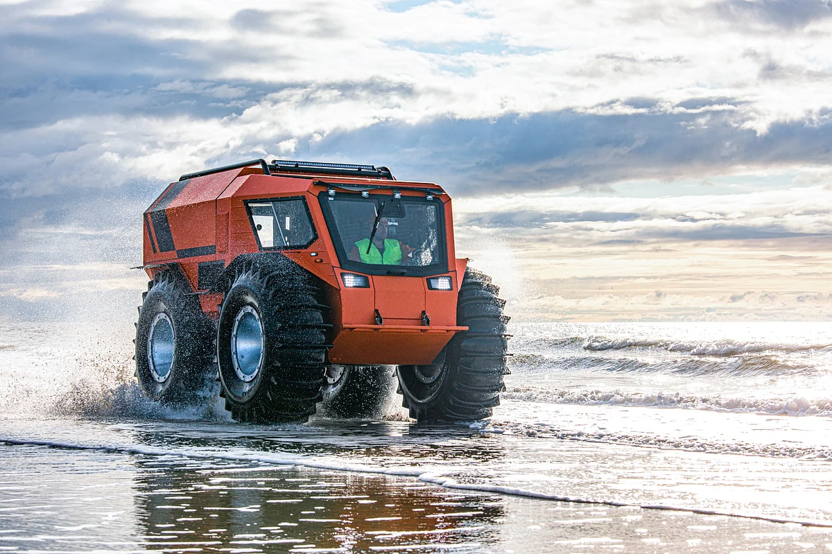 Gazprom Neft’s Arctic Transport Fleet Adds Amphibious Vehicles