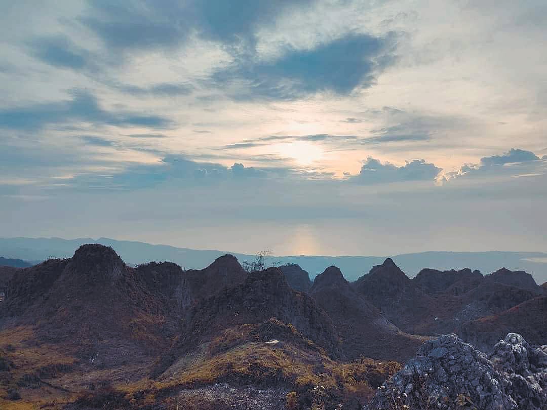 4 Quiet Spots for Meditation in Cebu: Mountain View Nature's Park, Osmeña Peak, Above Ground Cafe, North Peak Cafe - Vimarsana News