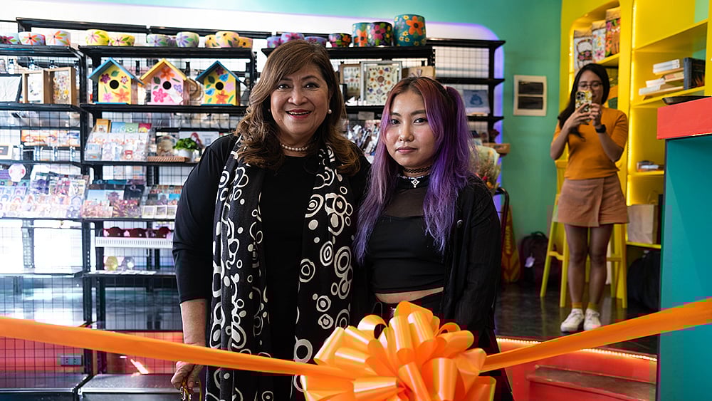 CEBU. Consul Armi Lopez-Garcia cuts the ribbon with Squirrel Stash Maker Space founder Alya Simone Mongaya during the opening ceremony.