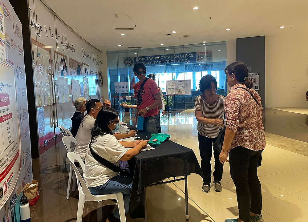 Low turnout of mall voters in Cebu for BSKE 2023 - Vimarsana News