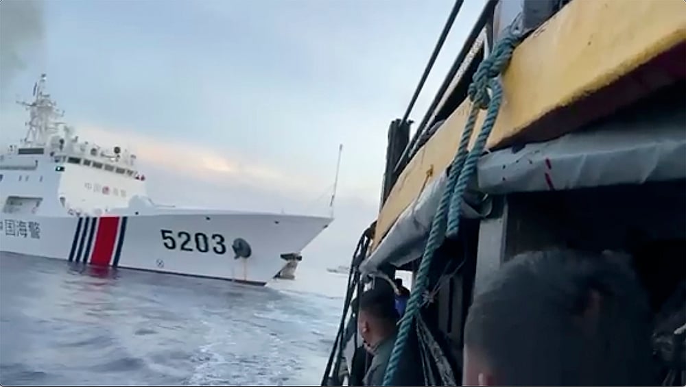 Philippines stands firm, to continue resupply missions in disputed sea - Vimarsana News