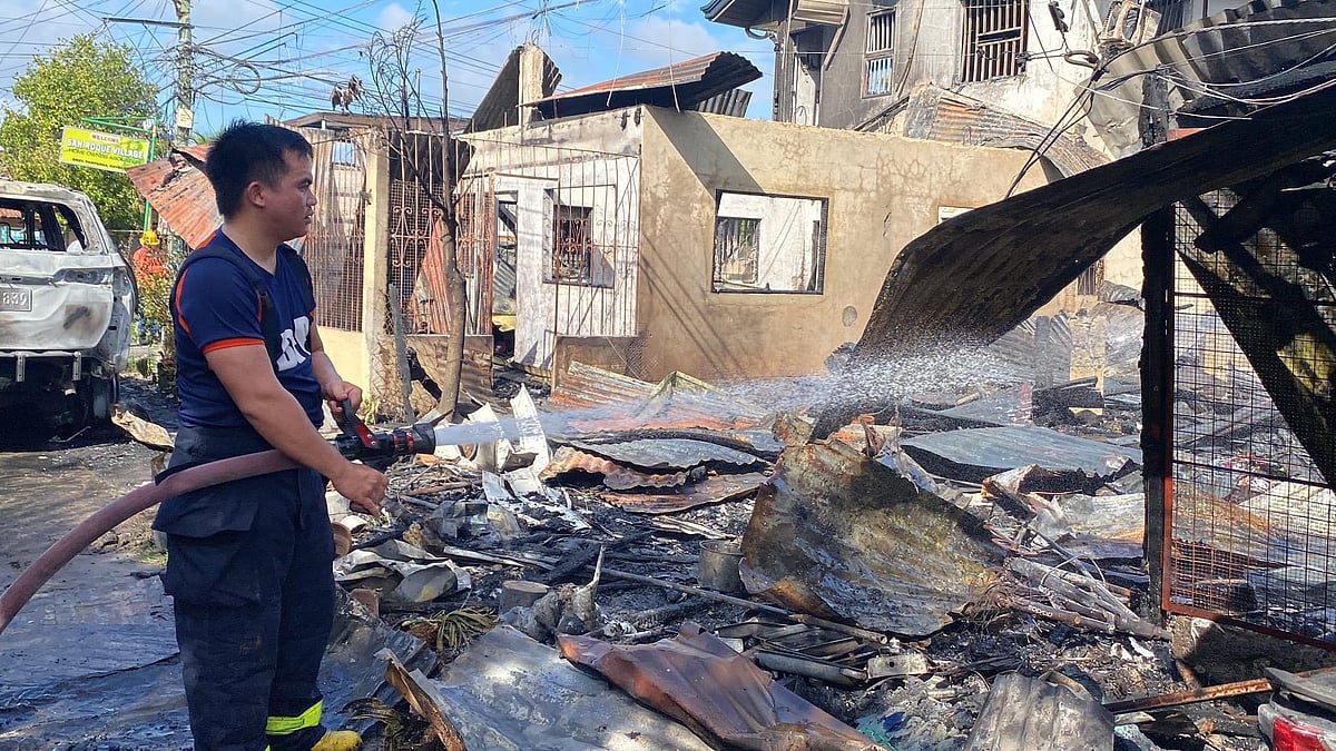 11 Families Displaced in Brgy Pampanga Fire: Bureau of Fire Protection Confirms Damage, City Councilor Provides Temporary Shelter - Vimarsana News