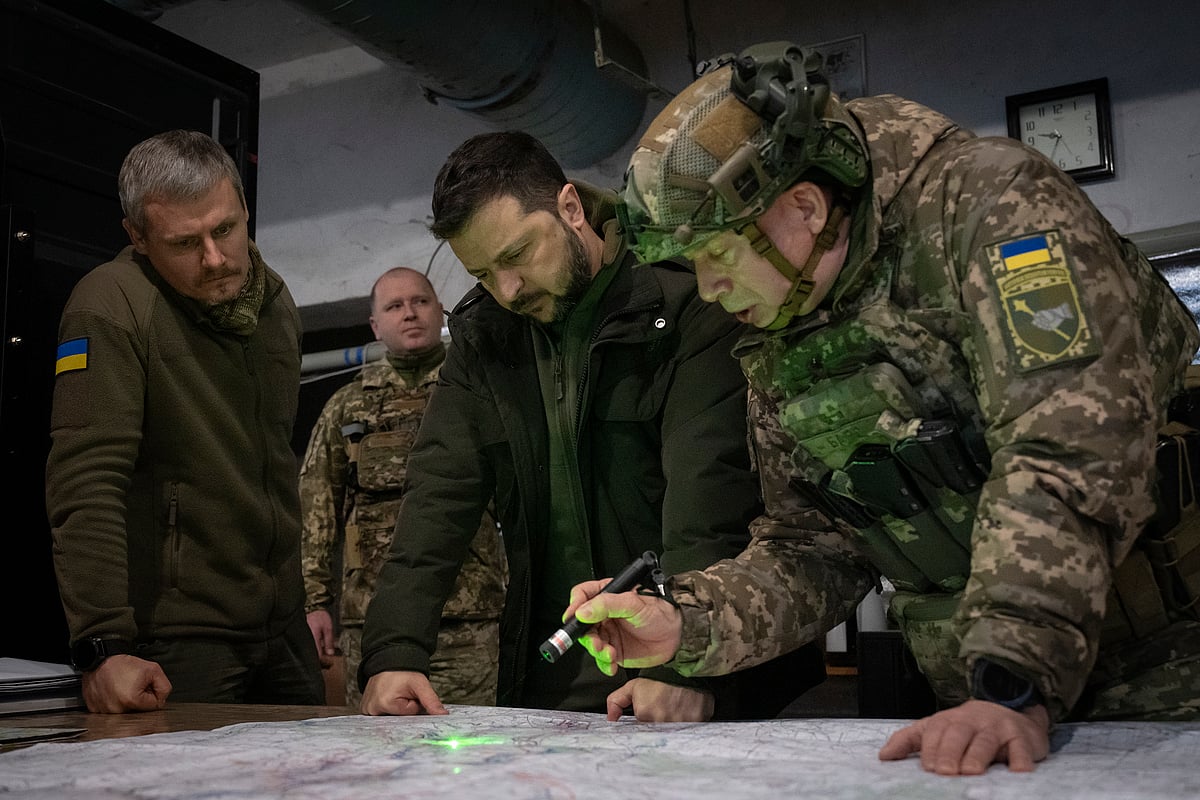 Russia-Ukraine War Enters New Phase: Ukrainian President Zelenskyy Discusses Winter Challenges and Concerns Over Israel-Hamas Conflict - Vimarsana News