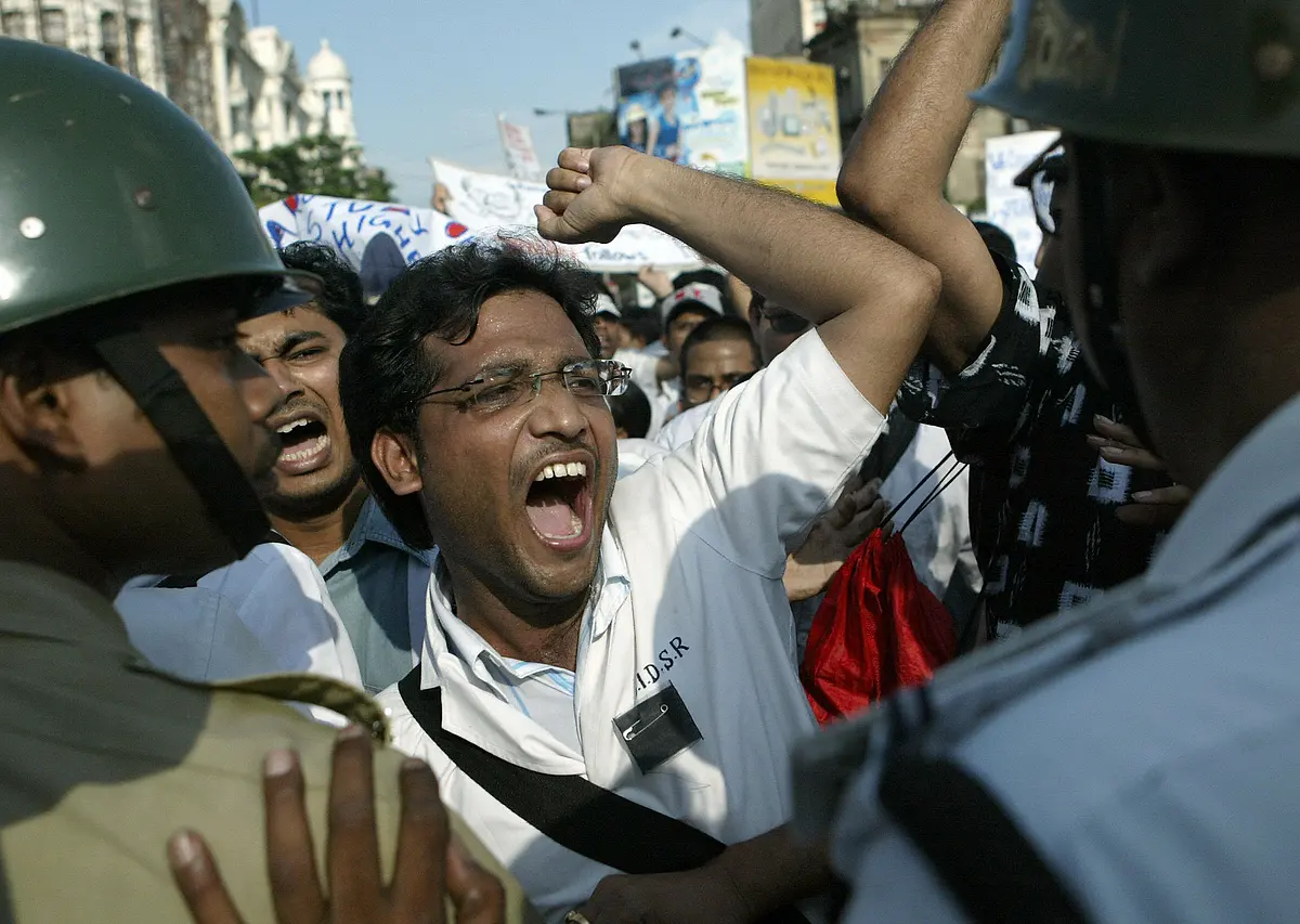 BJP Beware! Opposition Is Throwing The Private Sector Reservation Gauntlet